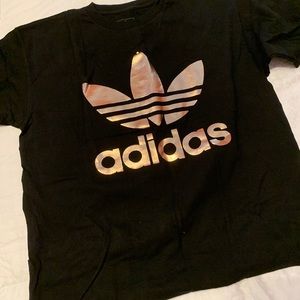 Adidas tee
